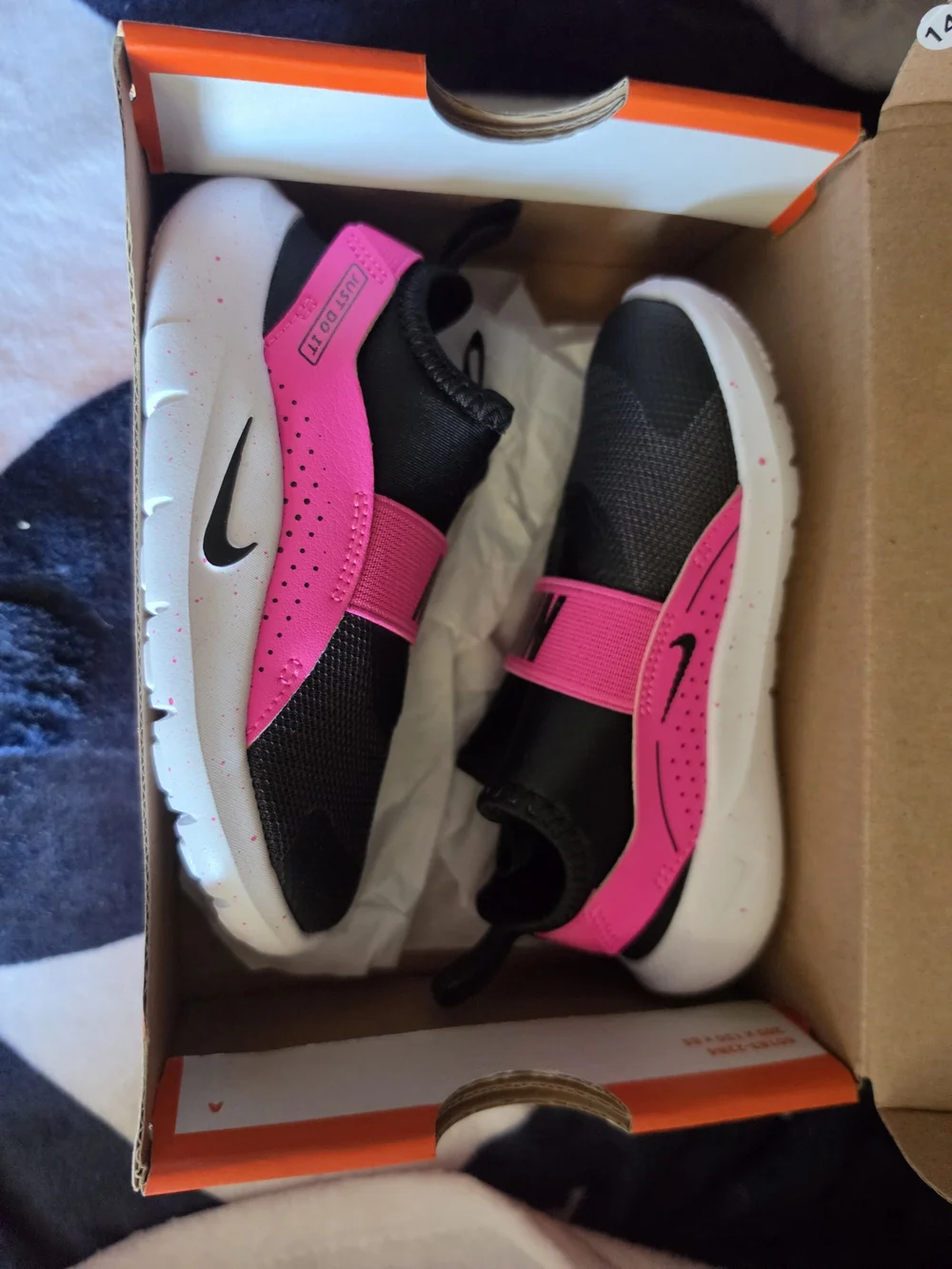 Nike Kids Black & Hot Pink Slip-On Sneakers